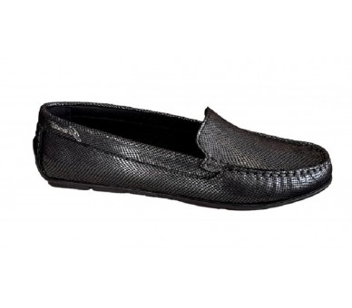 Дамски черни мокасини GIA